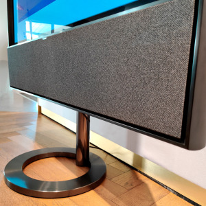 Beovision Contour 48" - Black Anthracite m. Grey Melangé